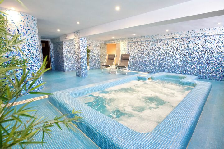 Spa Photos