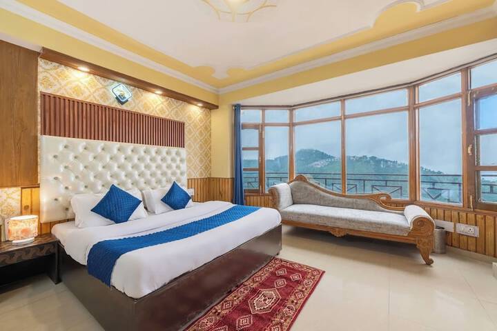 Room 3 of 8