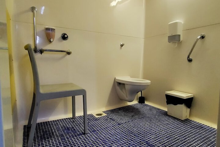 Room 19 of 26