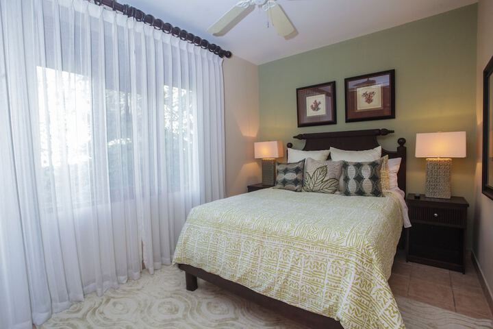 Room 4 of 48