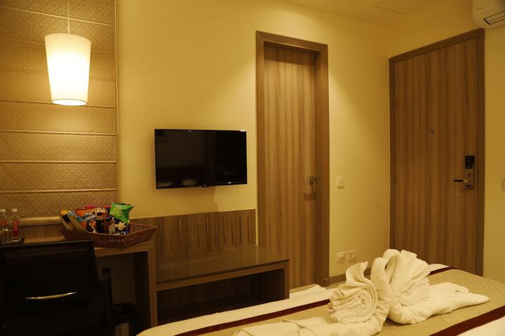 Room 59 of 94