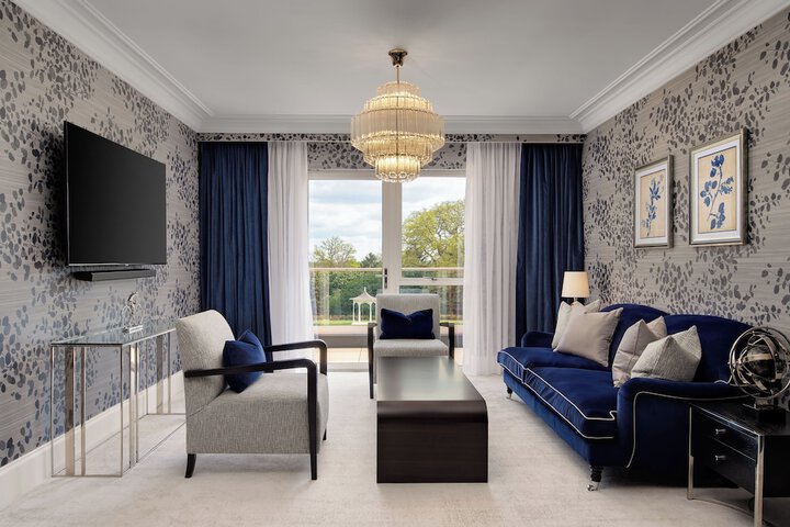 Room 83 of 188