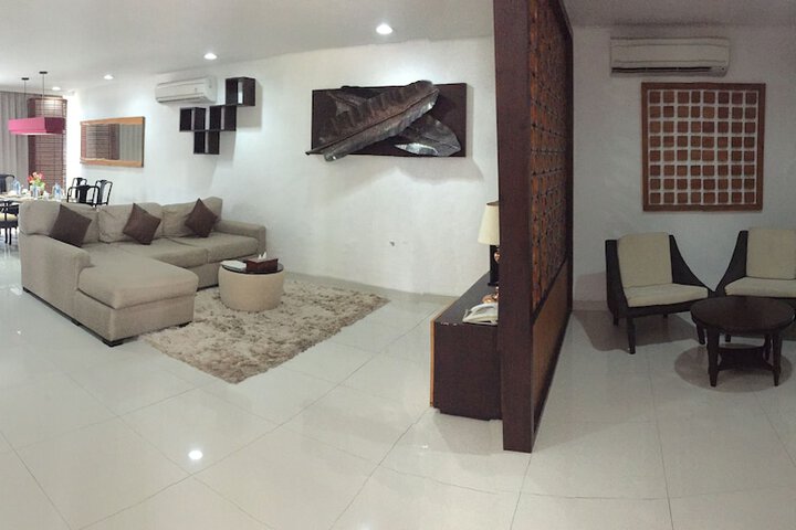 Room 5 of 52