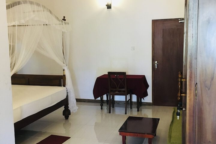 Room 26 of 123