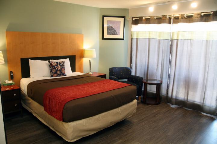 Room 26 of 71