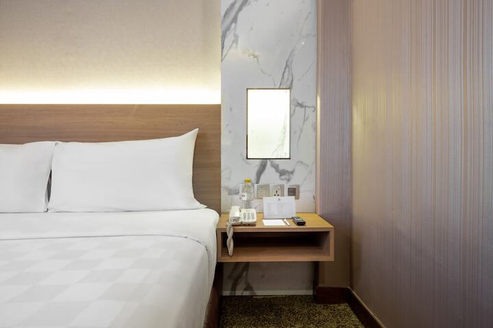 Room 20 of 41