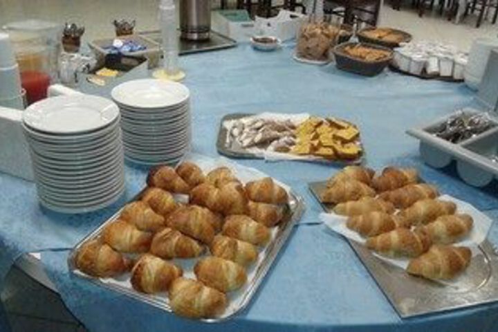 Breakfast/Coffee Service 11 of 76