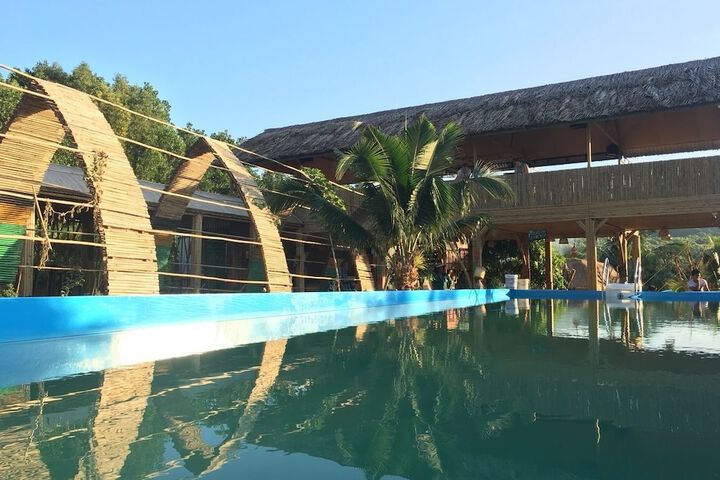 Pool 13 of 19