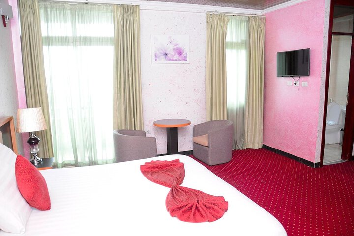 Room 5 of 56