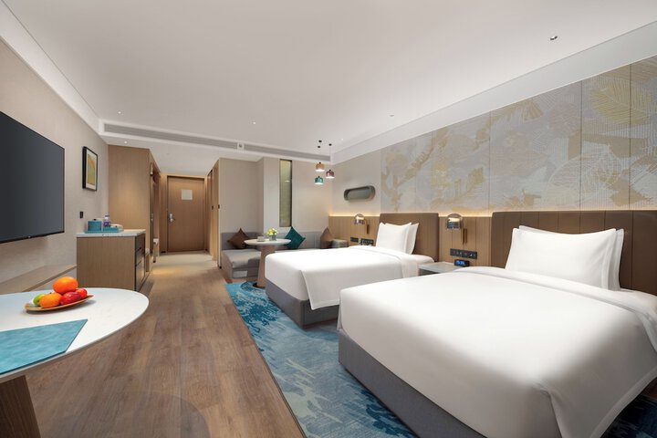 Room 13 of 67