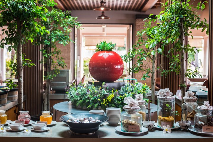 Breakfast/Coffee Service 104 of 128