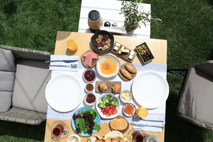 Breakfast/Coffee Service 52 of 75