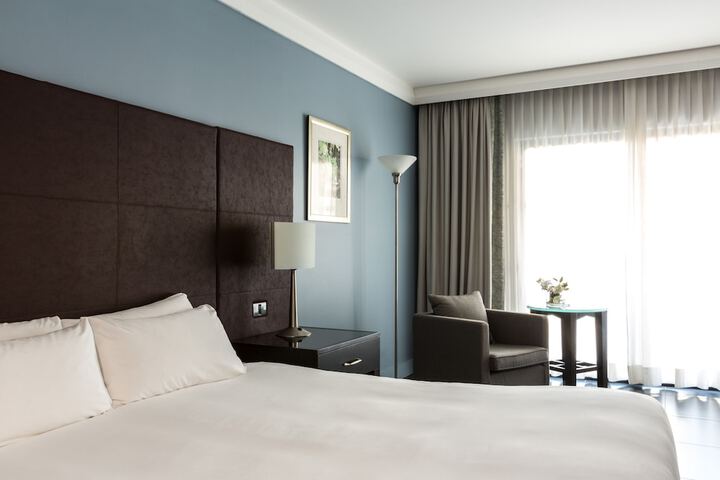 Room 13 of 318