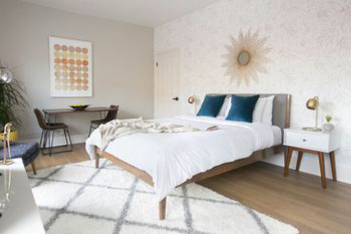 Exterior of Charming Studio in Gaslamp Quarter by Sonder