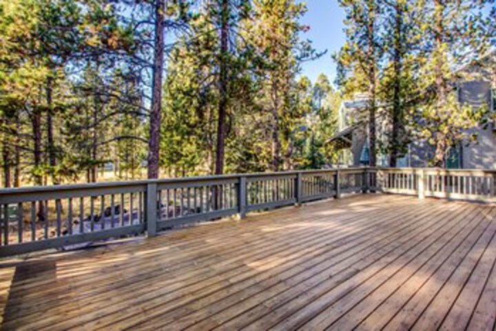 Terrace/Patio 2 of 45