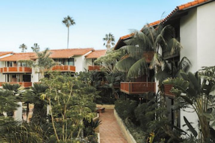 Hotel 334 of 426