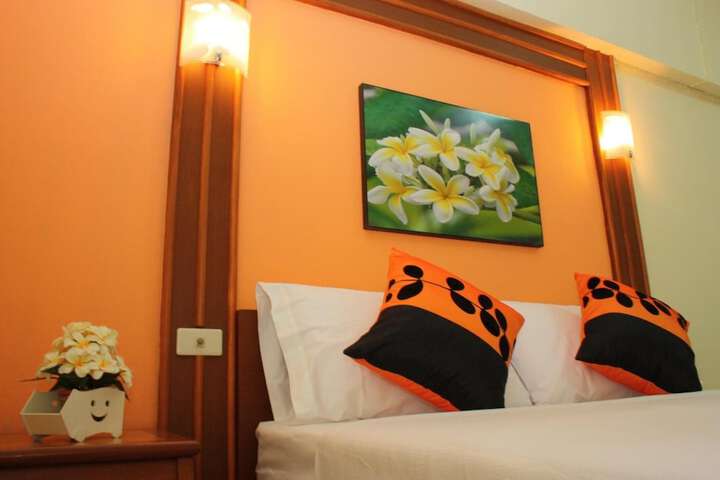 Room 15 of 54