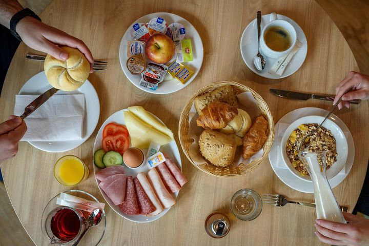 Breakfast/Coffee Service 41 of 70
