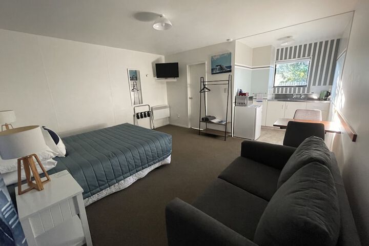 Room 19 of 62