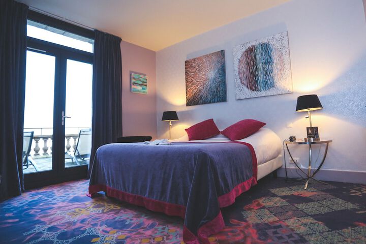 Room 5 of 88