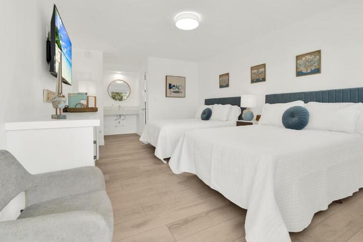 The Shores Hotel in Deerfield Beach, FL