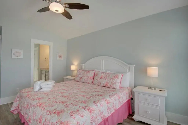 Room 2 of 26