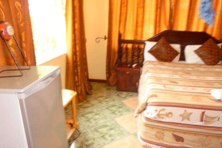 Room 17 of 61