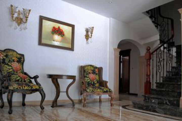 Hotel Interior 292 of 313