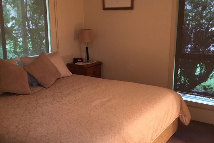 Room 4 of 13