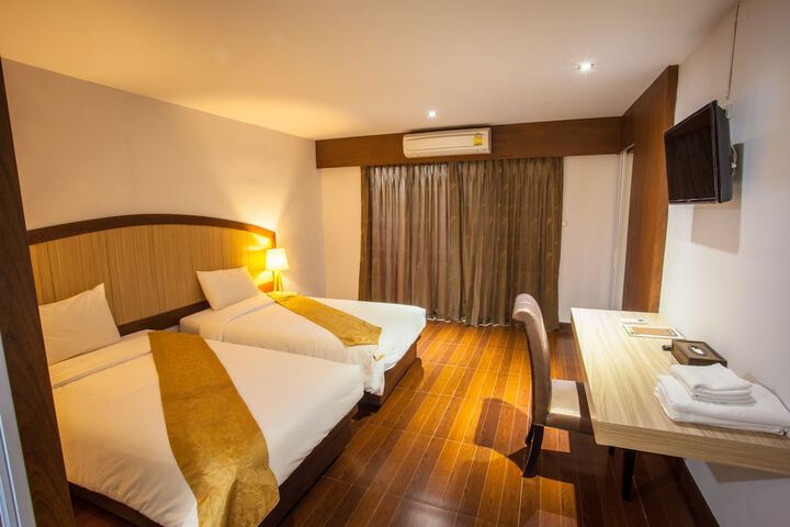 Room 34 of 58