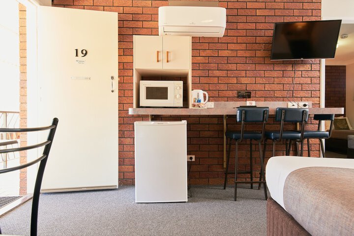Room 19 of 55