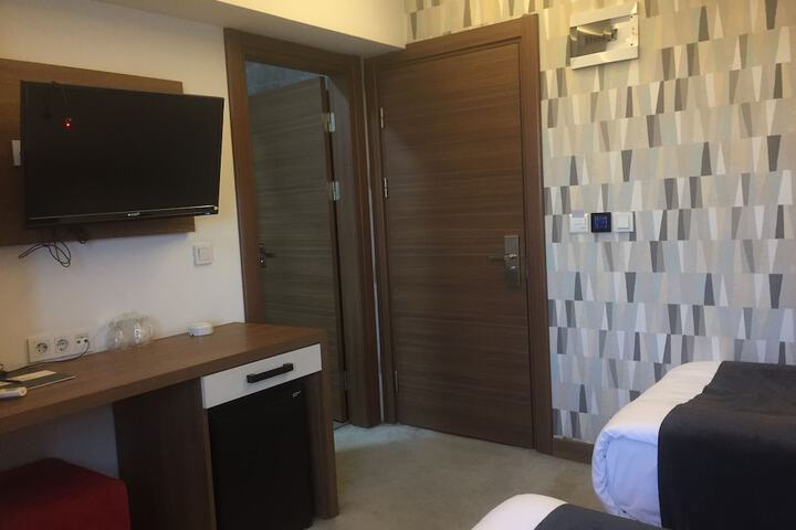 Room 15 of 45