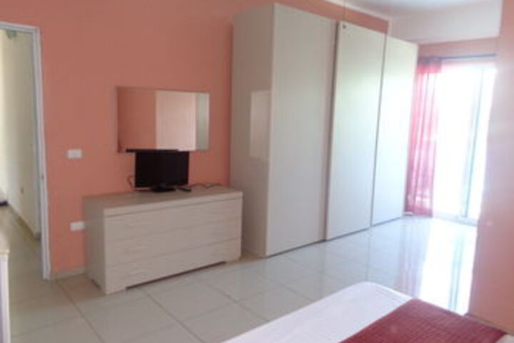 Room 30 of 91