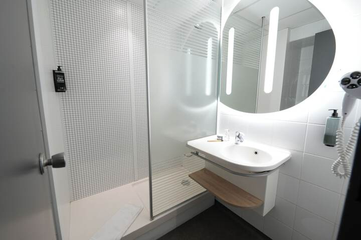 Bath Interior