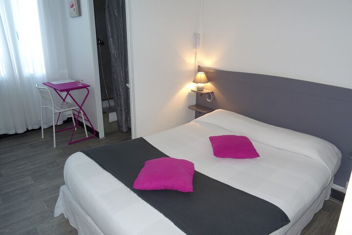 Room 4 of 22