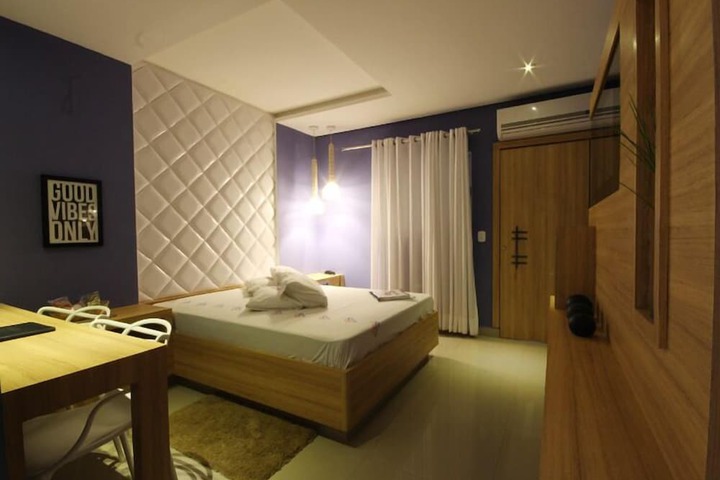Room 9 of 61