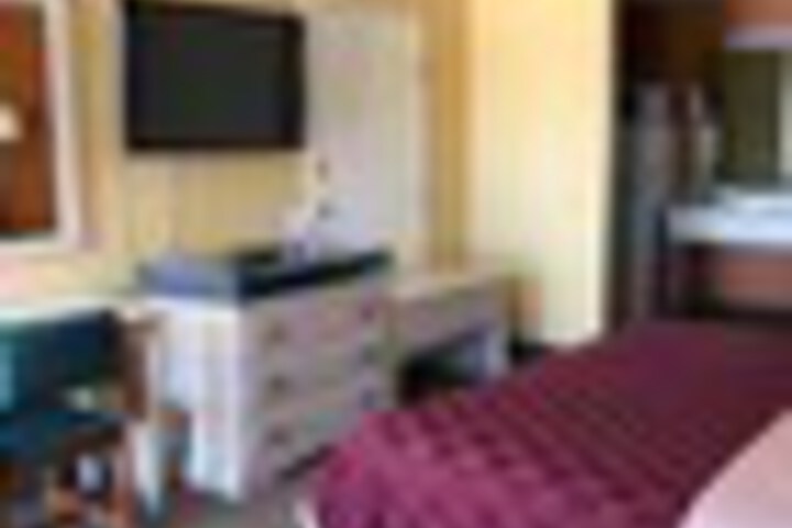 Room 17 of 66