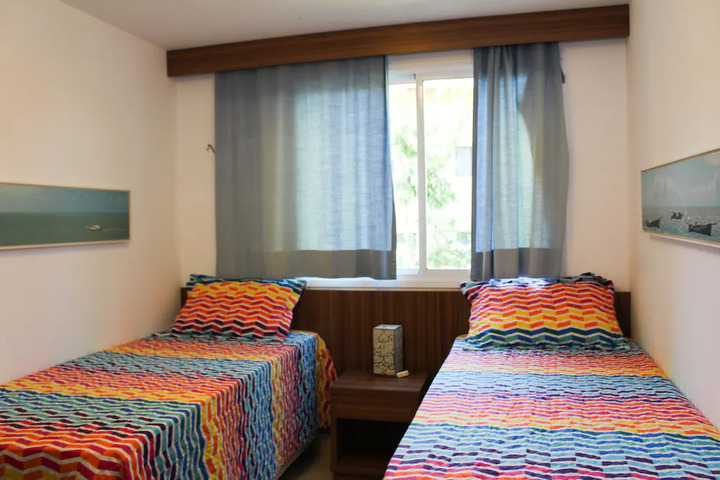 Room 1 of 3