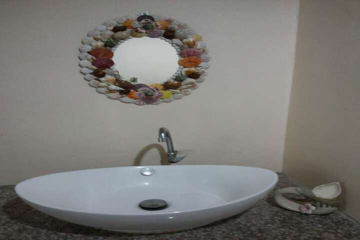 Room 18 of 26