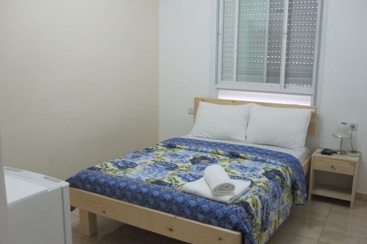 Room 5 of 57