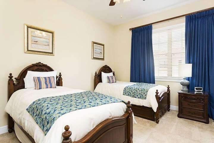 Room 4 of 34