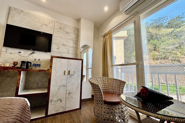 Room 20 of 76
