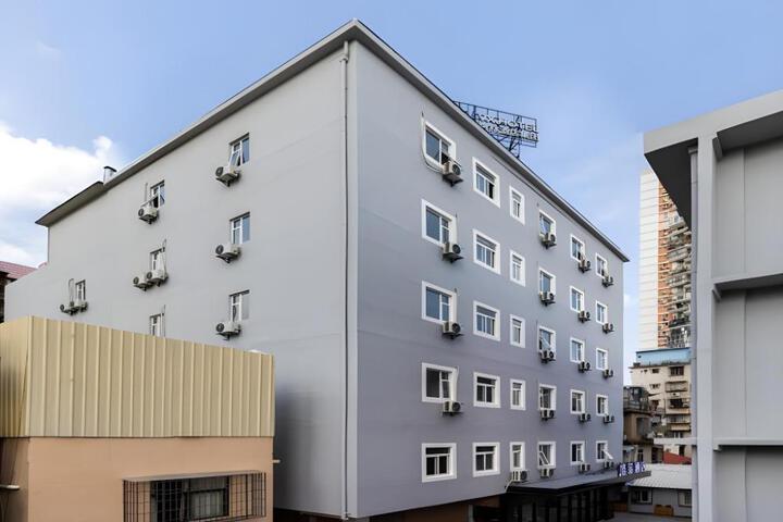 VX Hotel Xiamen Siming District Xiamen University Huandao Road