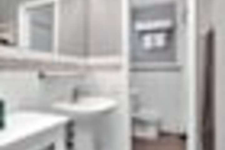 Room 428 of 549