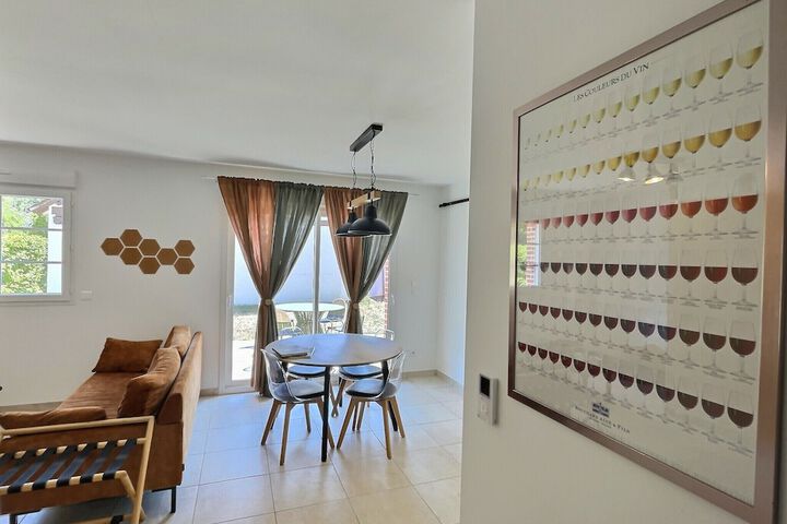 Room 16 of 50