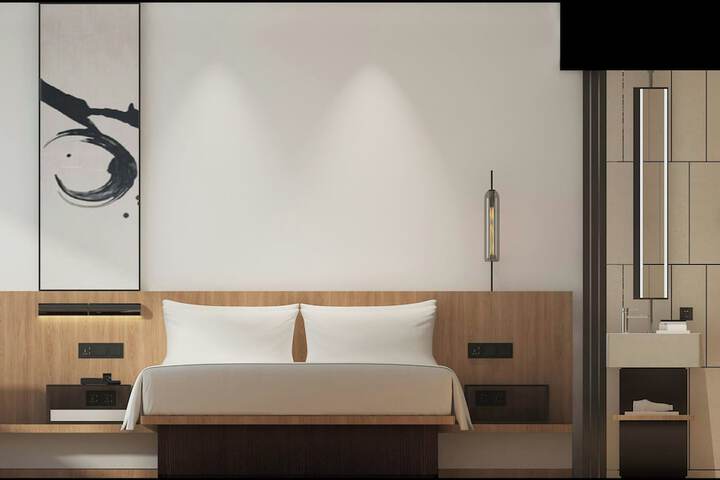 Room 6 of 31