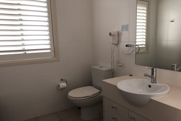 Room 15 of 25