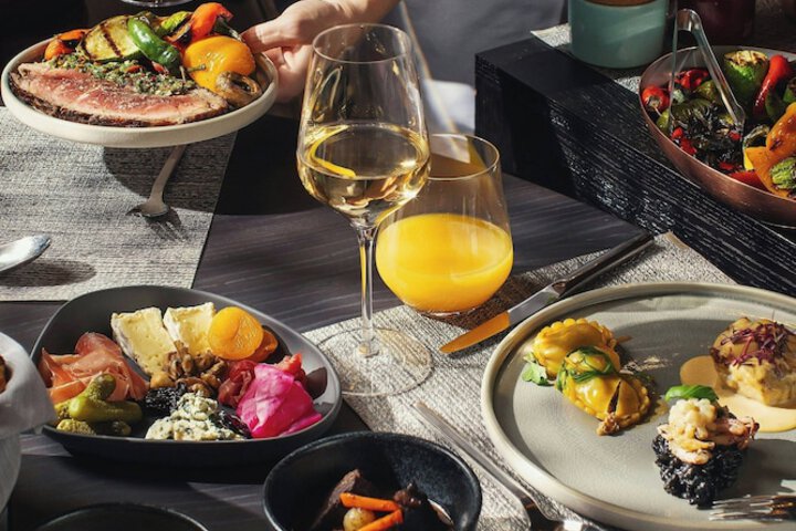 Dining 108 of 129