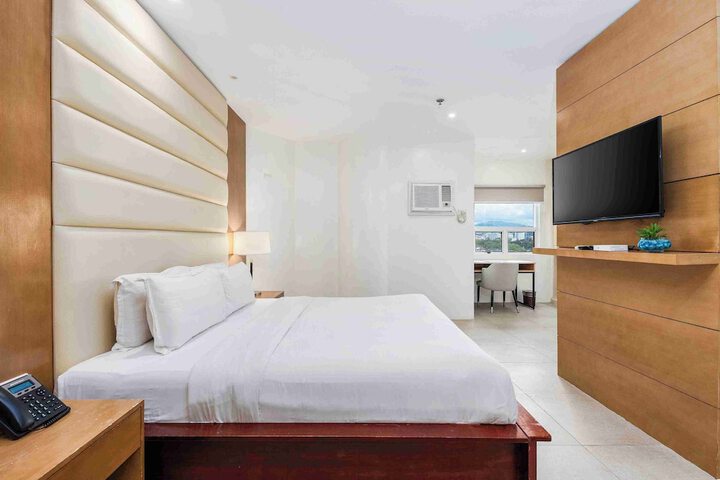 Room 21 of 36