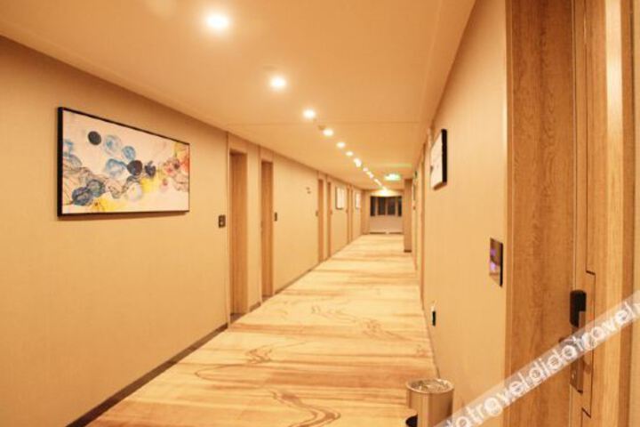 Hotel Interior 17 of 36
